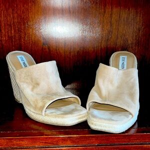 Steve Madden beige, suede wedges. Size 10.